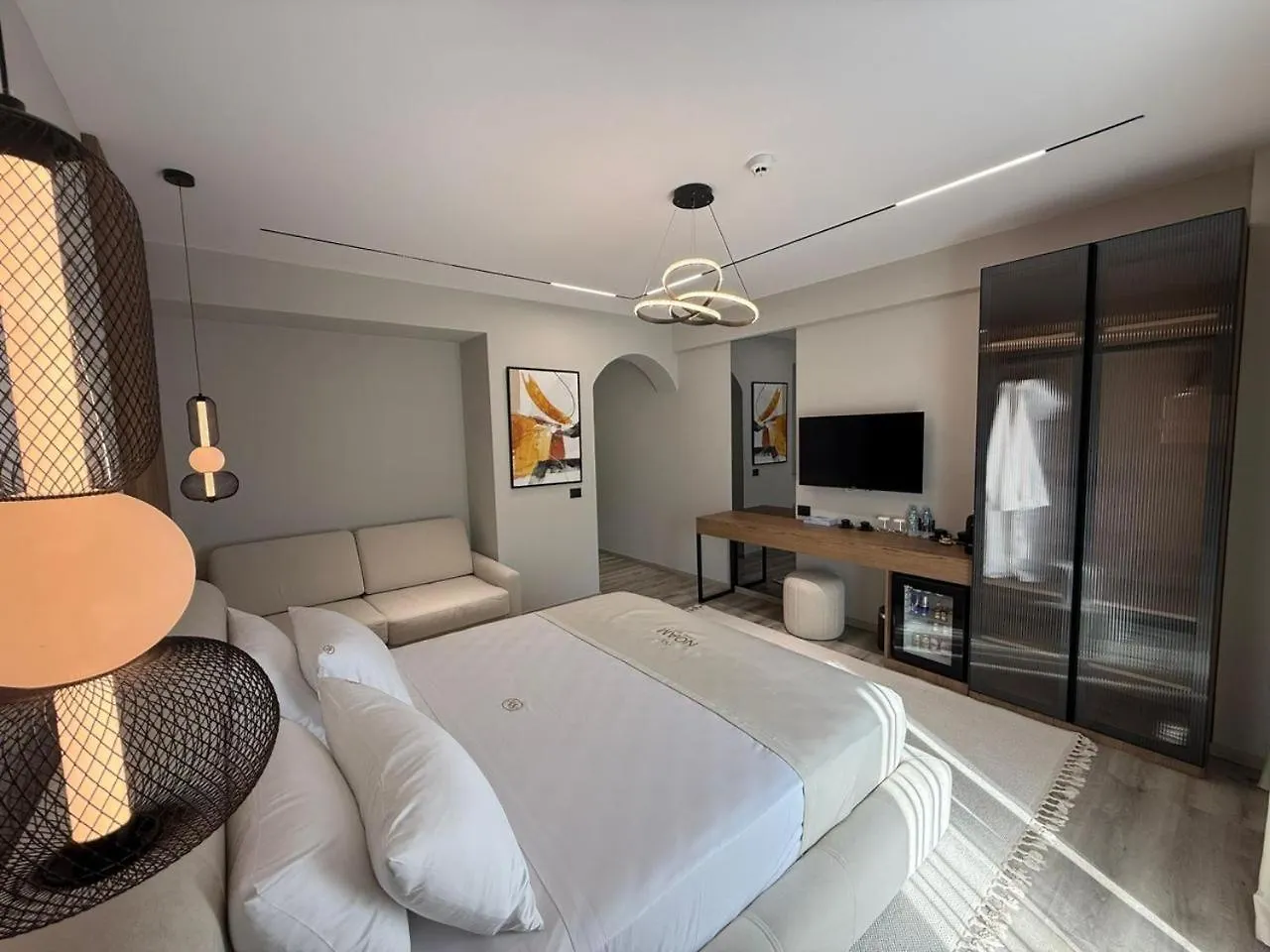 Noam Luxury Hotel Sarandë