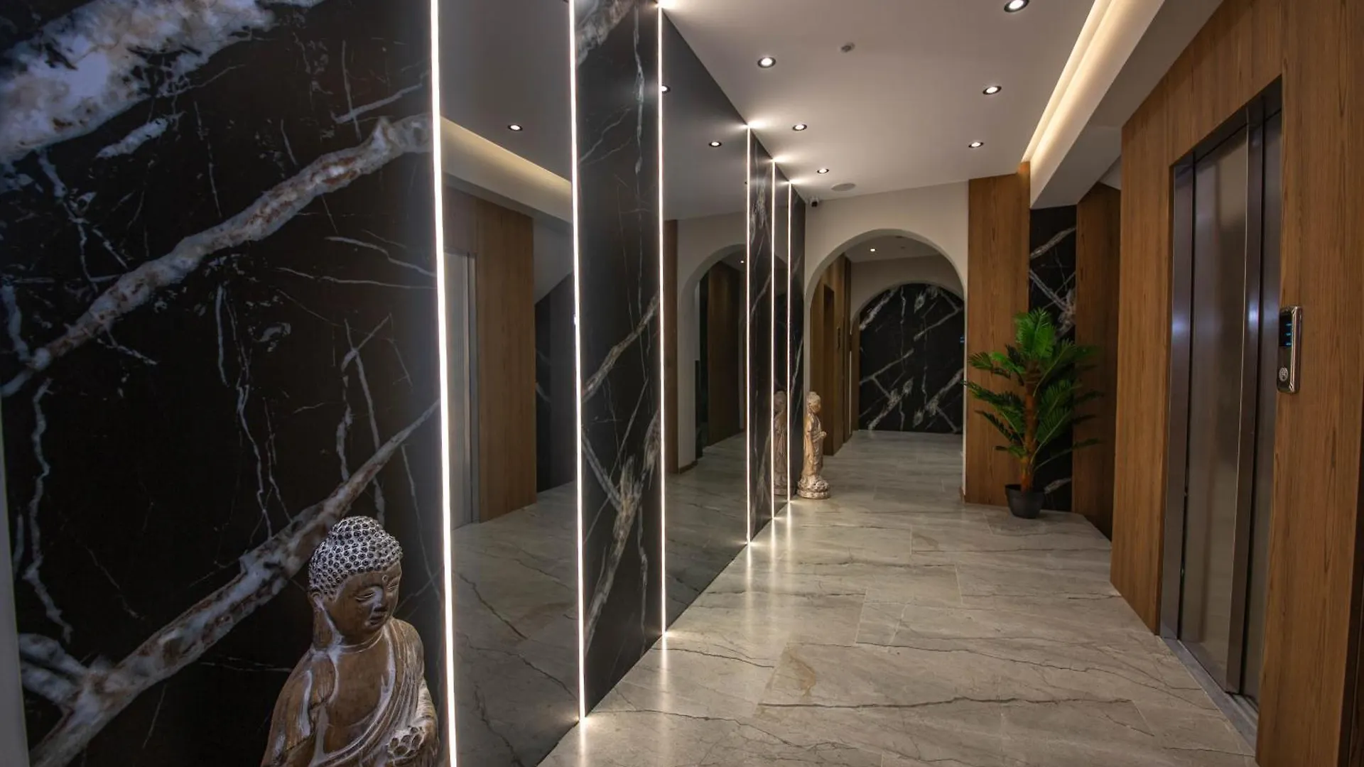 Noam Luxury Hotel Sarandë
