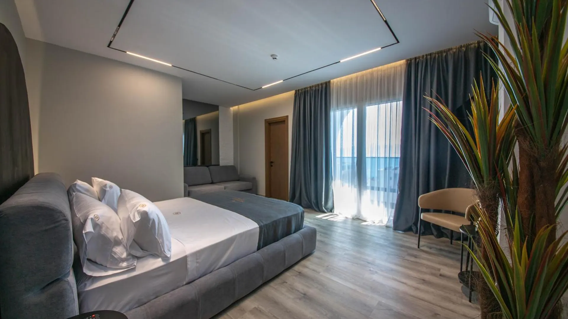 Noam Luxury Hotel Sarandë