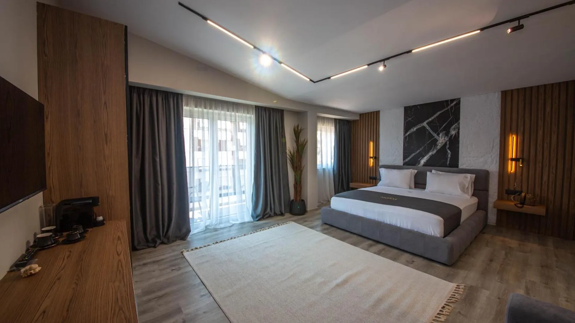 Noam Luxury Hotel Saranda