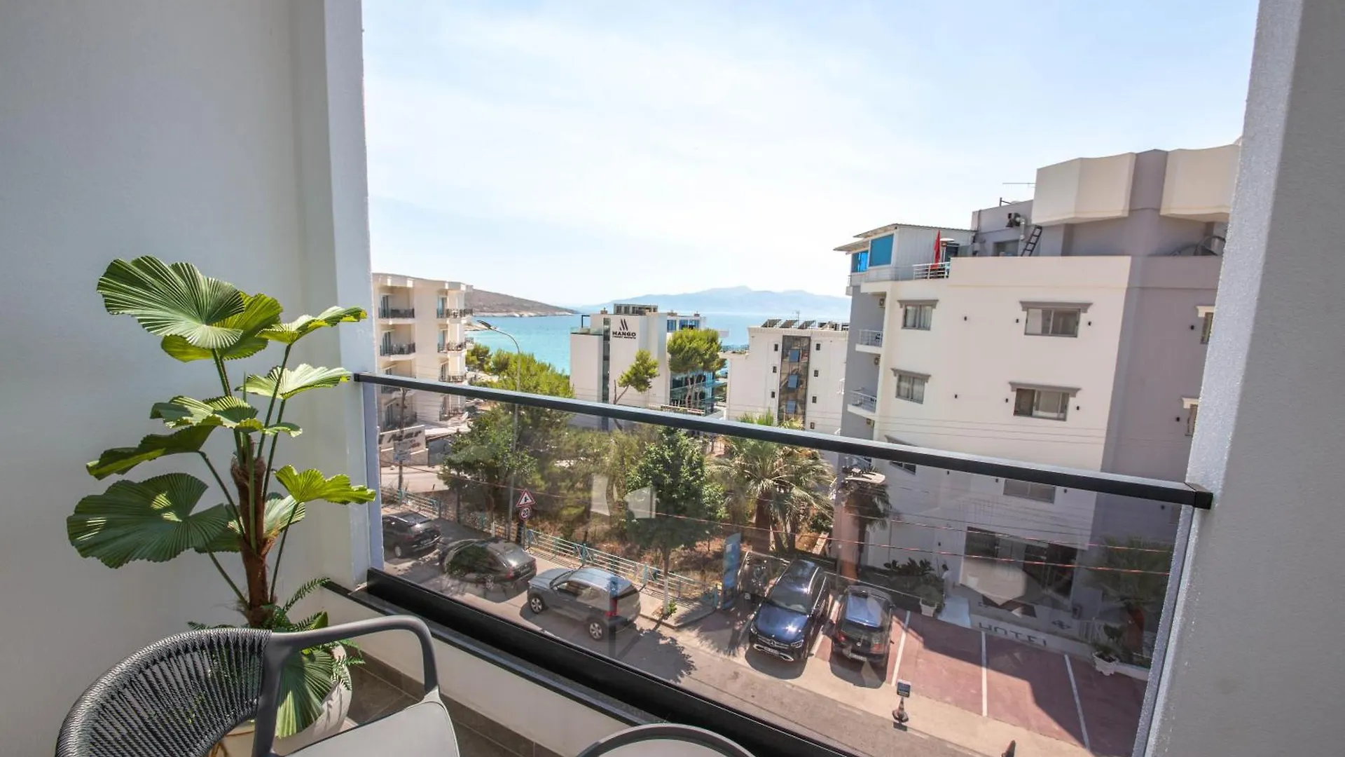 Noam Luxury Hotel Saranda 4*,  Albania