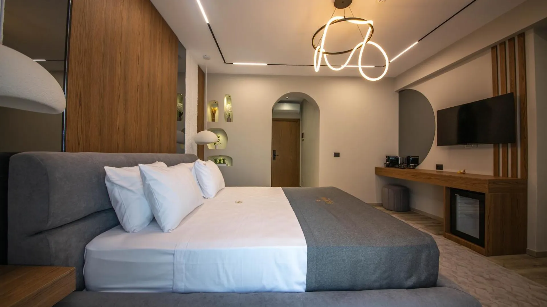 Noam Luxury Hotel Sarandë