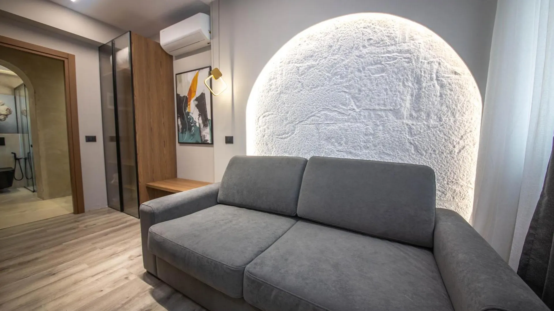 Noam Luxury Hotel Sarandë