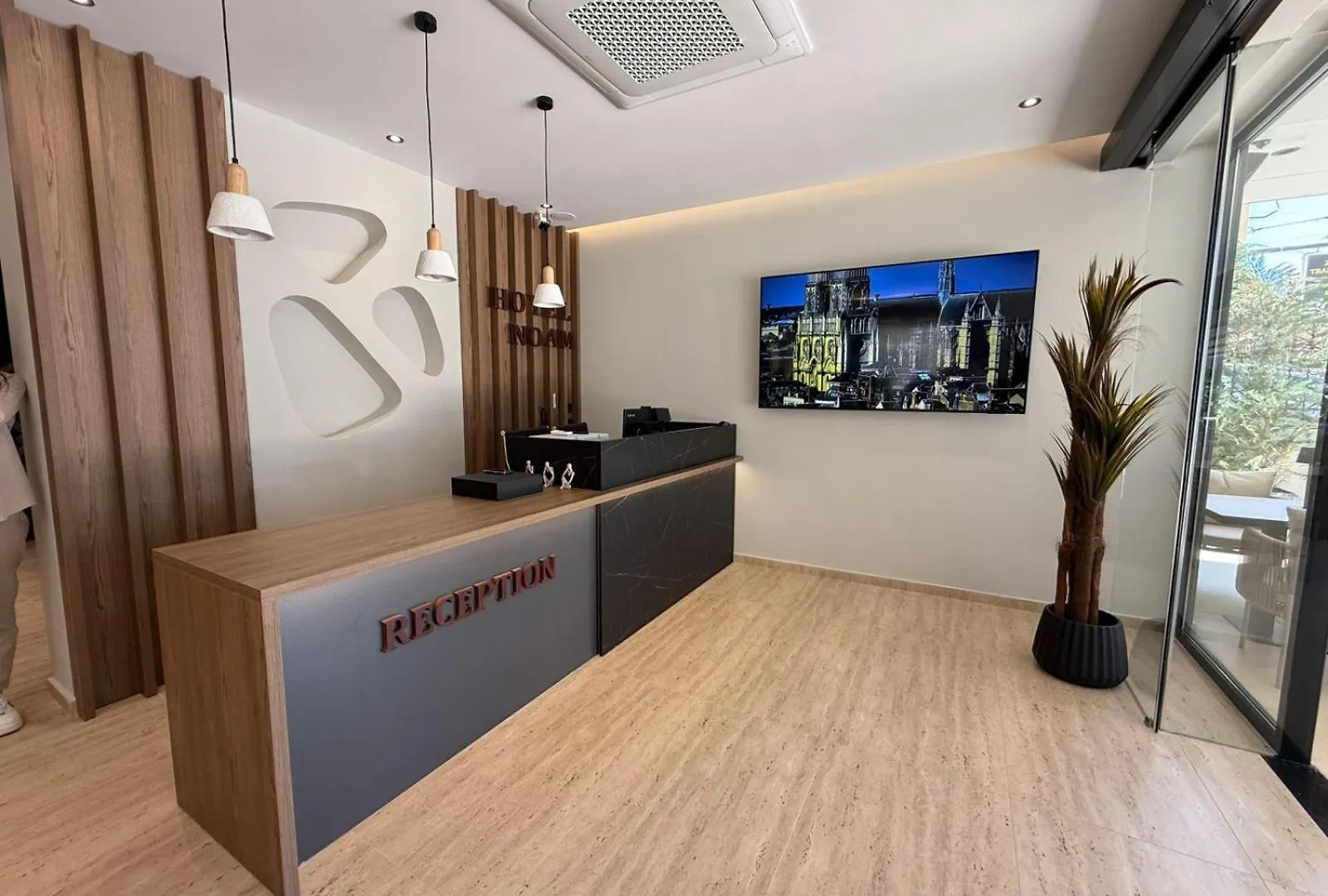 Noam Luxury Hotel Sarandë